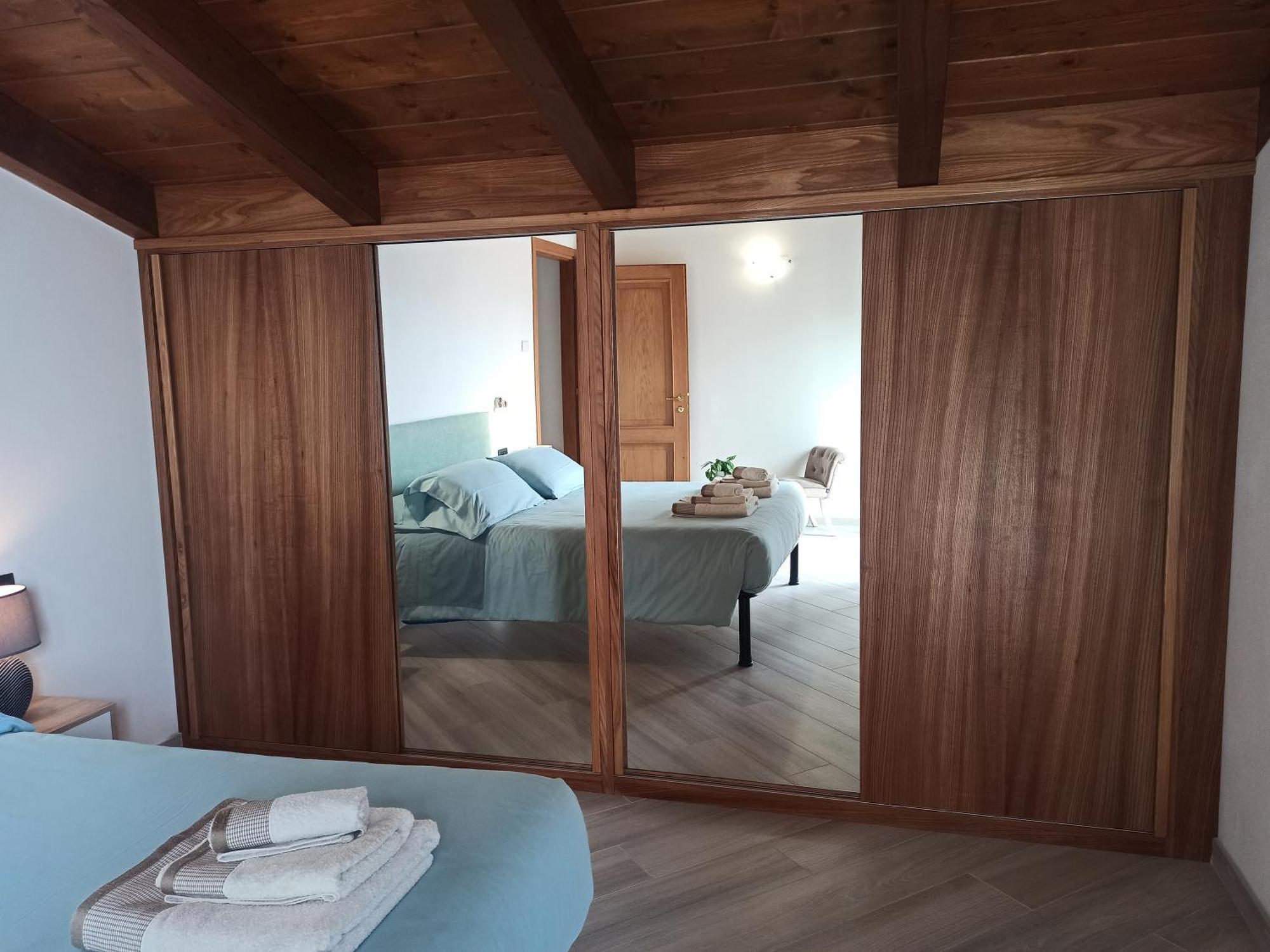 Larius Apartment - Como Lake View مانديلو ديل لاريو المظهر الخارجي الصورة